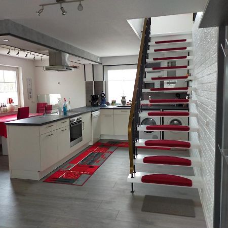 Exklusive Fewo Papenburg Mit Terrasse & Beheiztem Wintergarten Папенбург Екстериор снимка