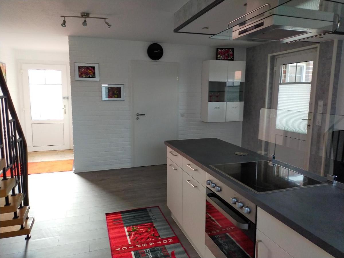 Exklusive Fewo Papenburg Mit Terrasse & Beheiztem Wintergarten Папенбург Екстериор снимка
