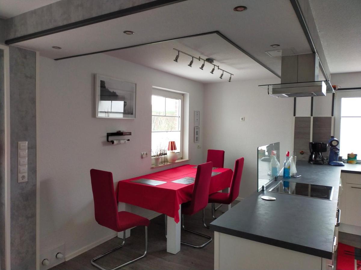 Exklusive Fewo Papenburg Mit Terrasse & Beheiztem Wintergarten Папенбург Екстериор снимка