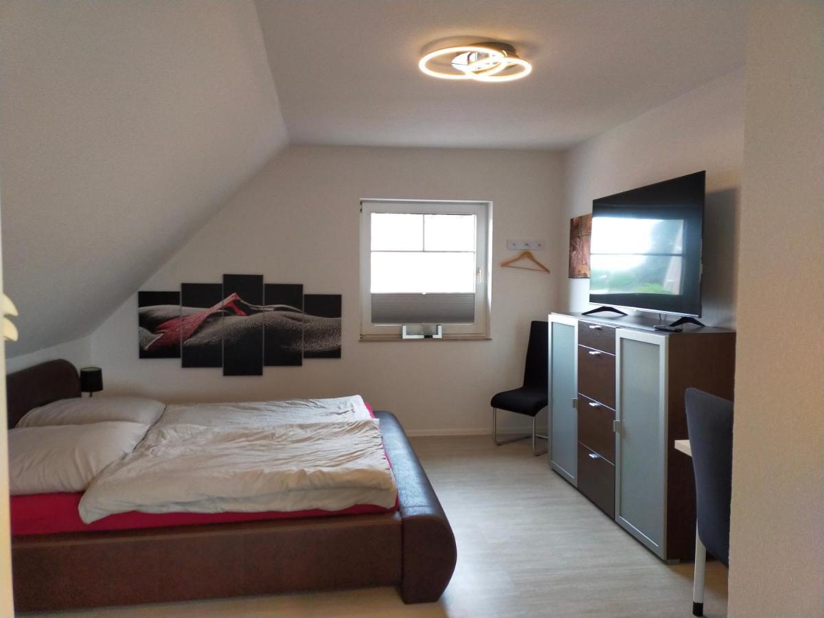 Exklusive Fewo Papenburg Mit Terrasse & Beheiztem Wintergarten Папенбург Екстериор снимка