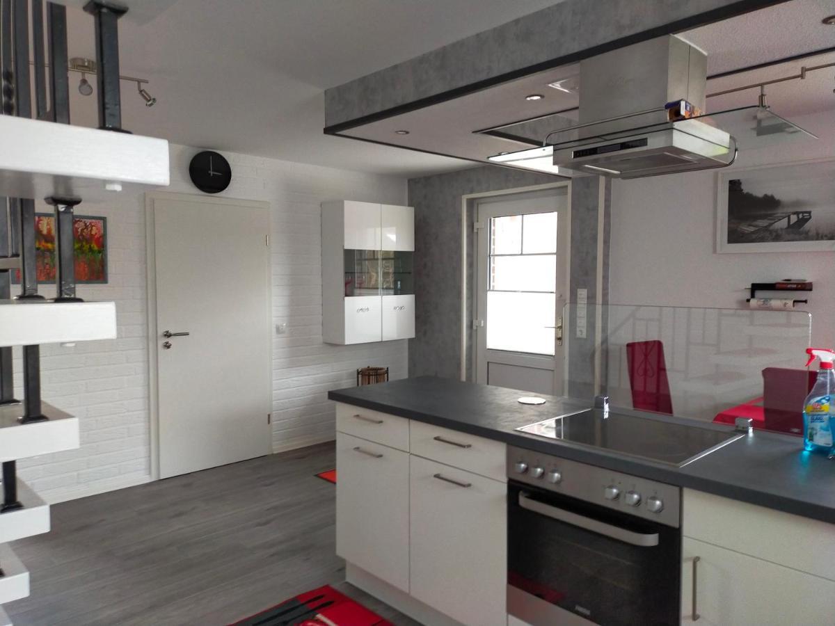 Exklusive Fewo Papenburg Mit Terrasse & Beheiztem Wintergarten Папенбург Екстериор снимка
