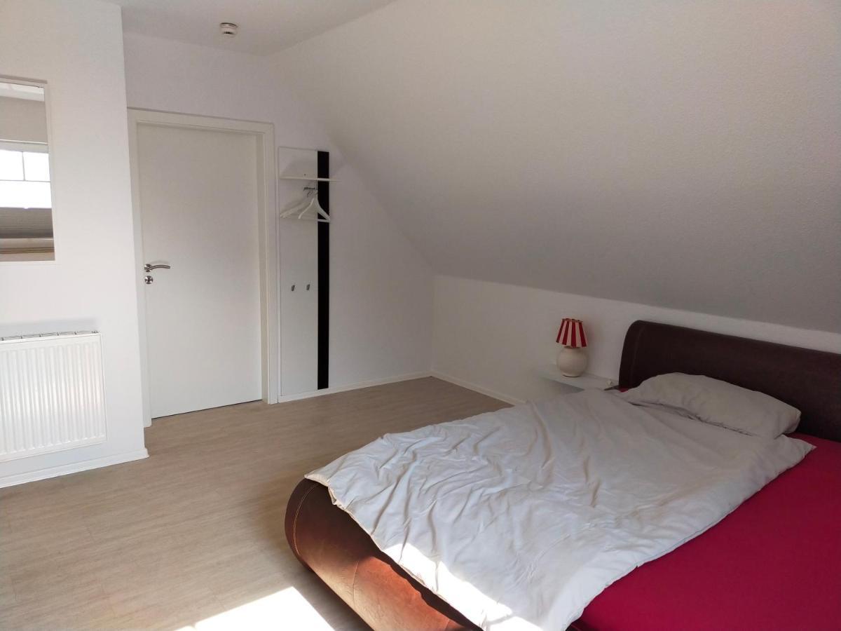 Exklusive Fewo Papenburg Mit Terrasse & Beheiztem Wintergarten Папенбург Екстериор снимка