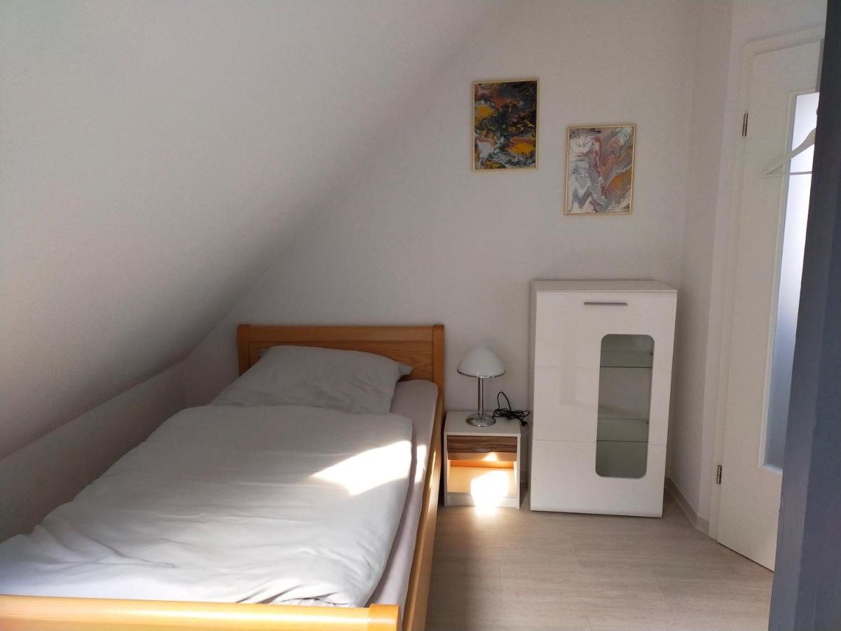 Exklusive Fewo Papenburg Mit Terrasse & Beheiztem Wintergarten Папенбург Екстериор снимка