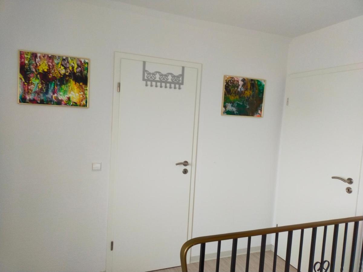 Exklusive Fewo Papenburg Mit Terrasse & Beheiztem Wintergarten Папенбург Екстериор снимка